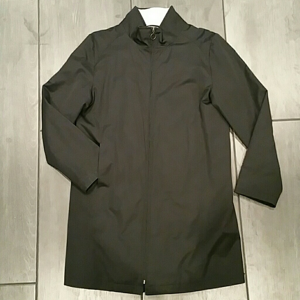 Raincoat Trench Coat Medium